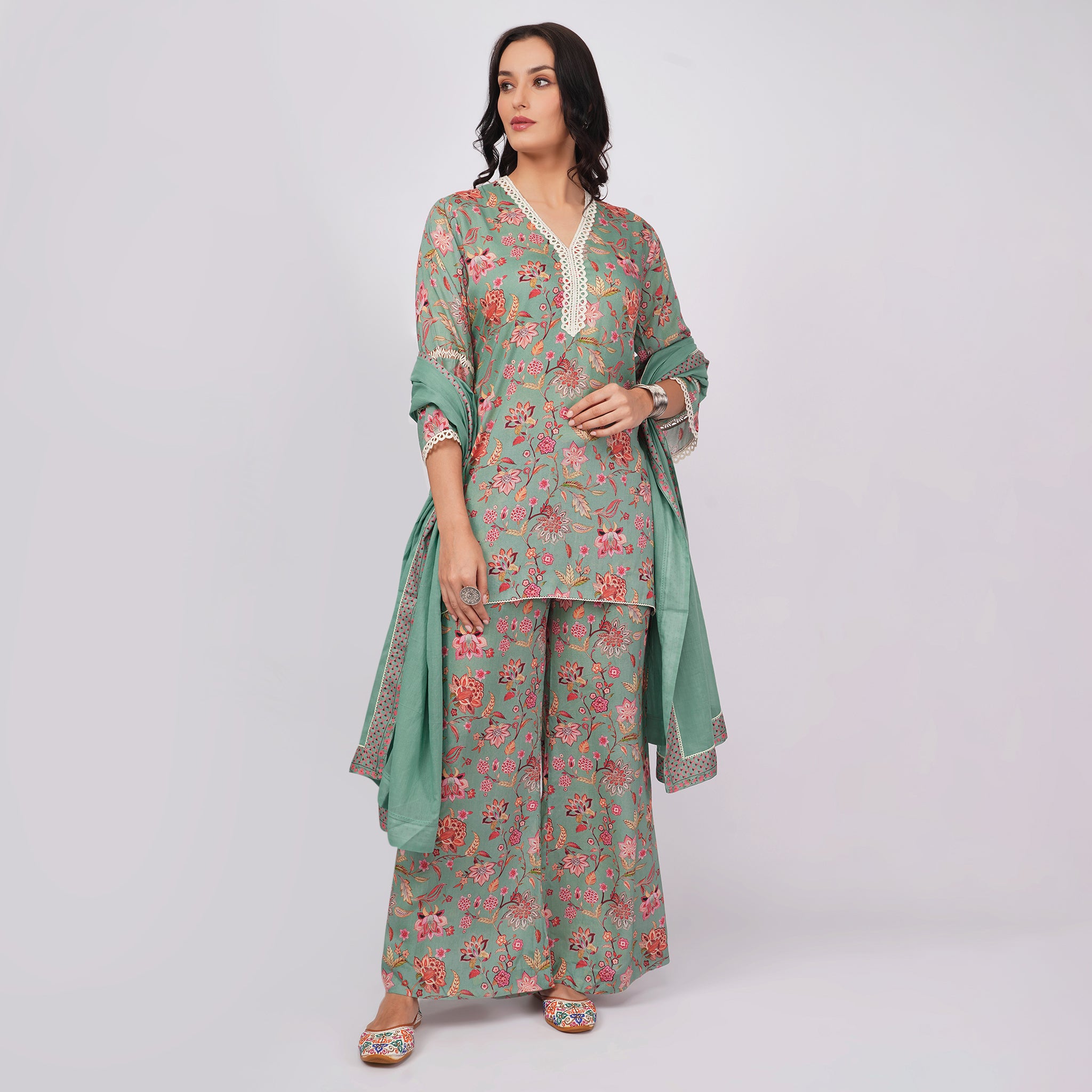 Gul-Mehar Short Suit Set